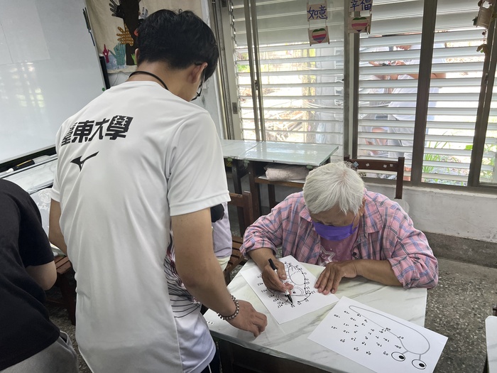 05/21 長輩們遊戲時間